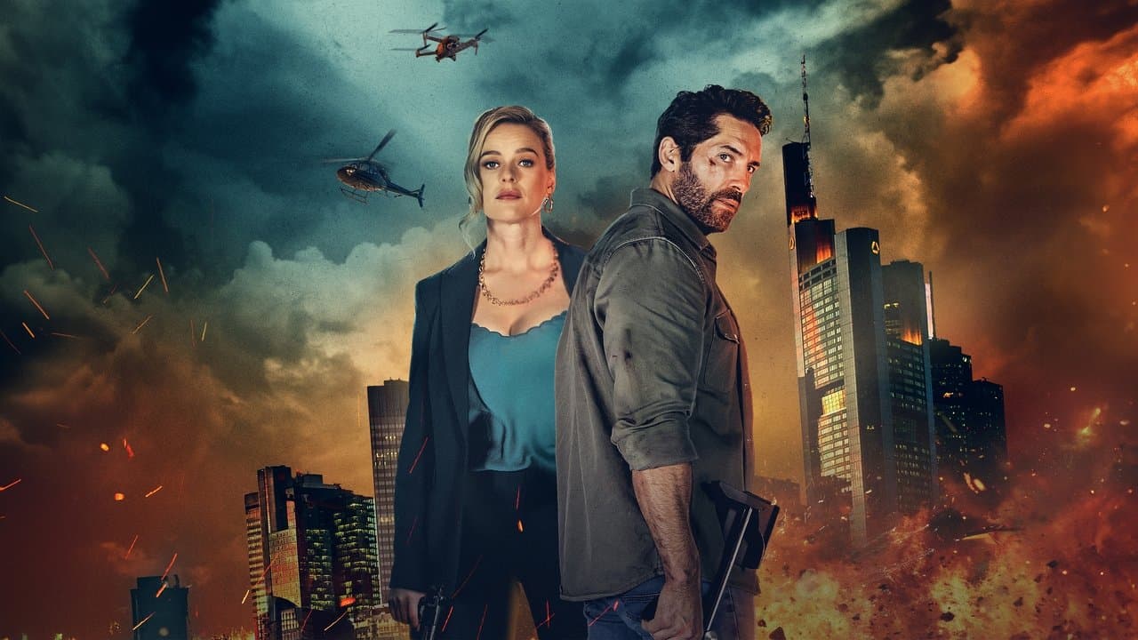 Sin refugio (2024): Scott Adkins al límite en un tenso e implacable thriller de acción en el espacio más peligroso