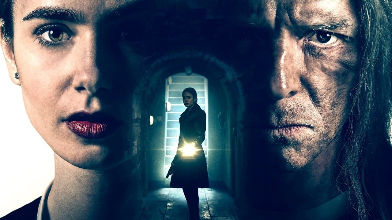 La herencia (2020): El perturbador thriller con Lily Collins y la radical transformación de Simon Pegg