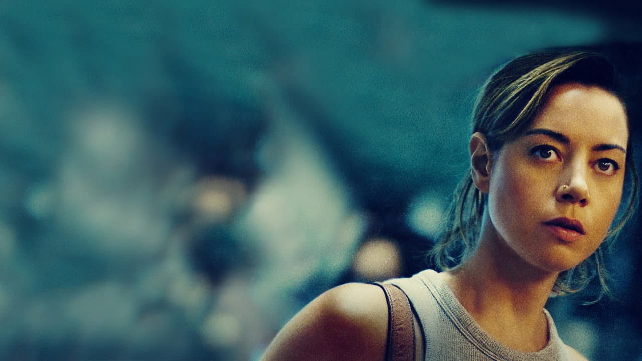 Emily la estafadora (2022): El magistral thriller de Aubrey Plaza sobre el sueño americano roto